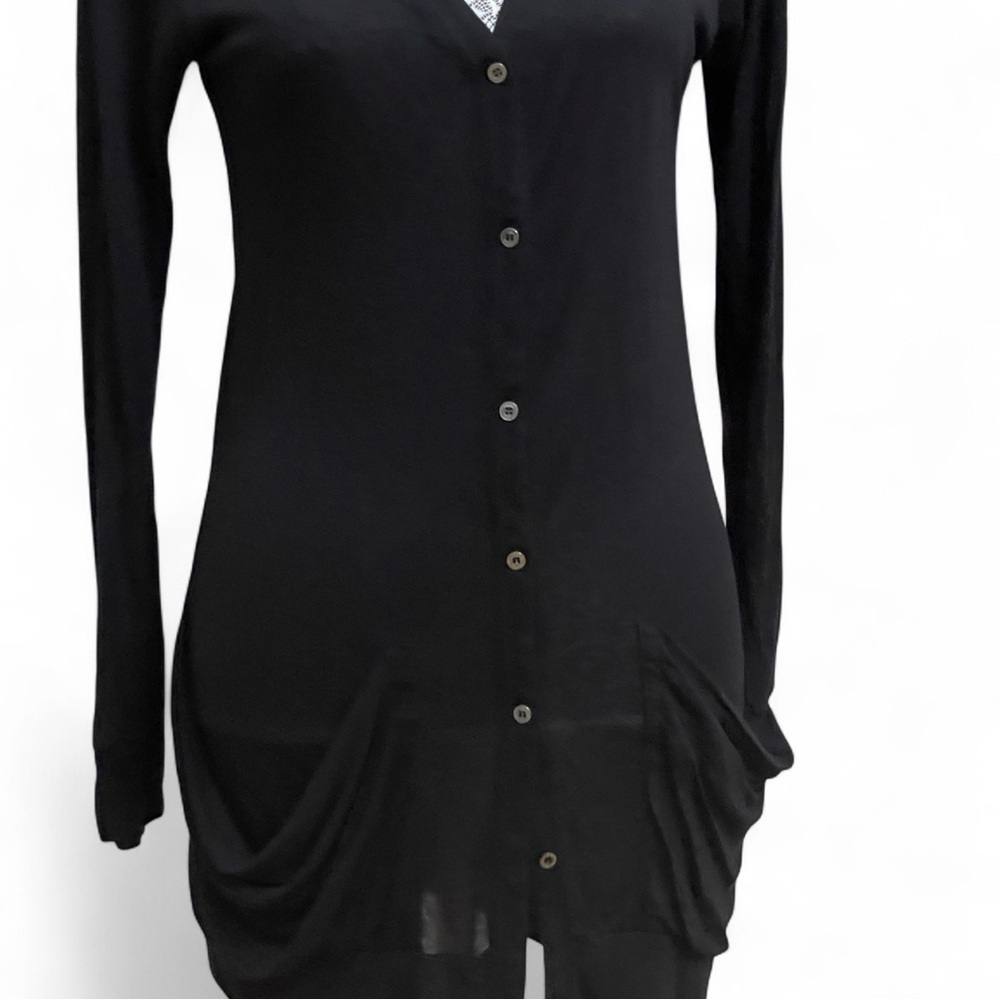 Chic Black Button-Up Tunic - Picture 2 of 7
